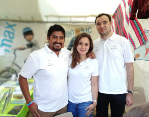 MBA student Jean Fontayne (left) started the initiative in Bolivia