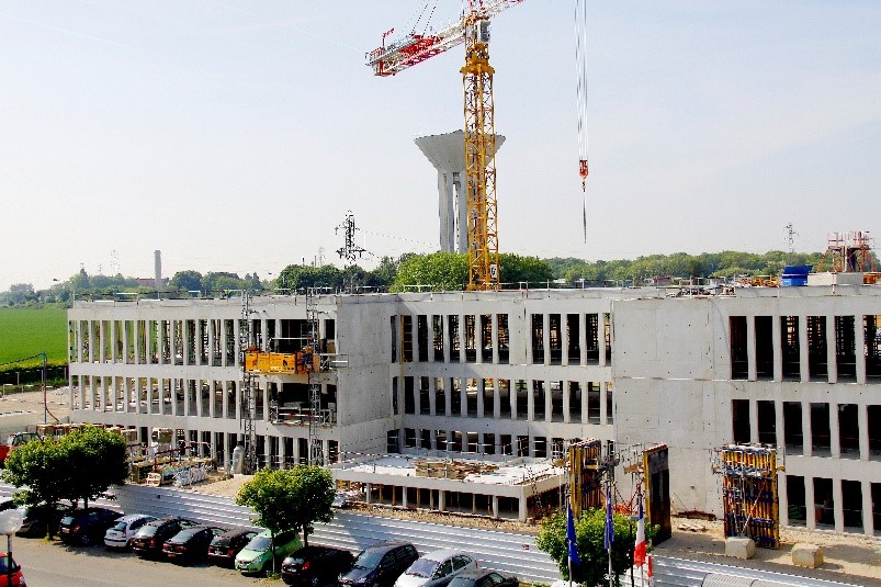 Image of S building construction