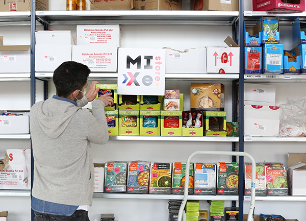 Stocking the shelves of Mixte.store