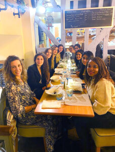 A group of MBA women dining out